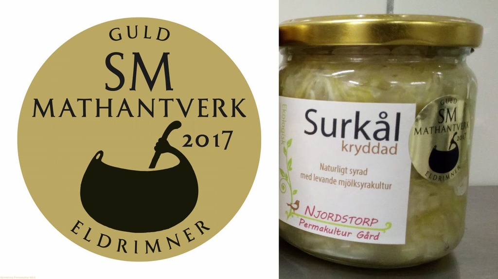 [SURKÅLkryddad] Award-winning sauerkraut with spices